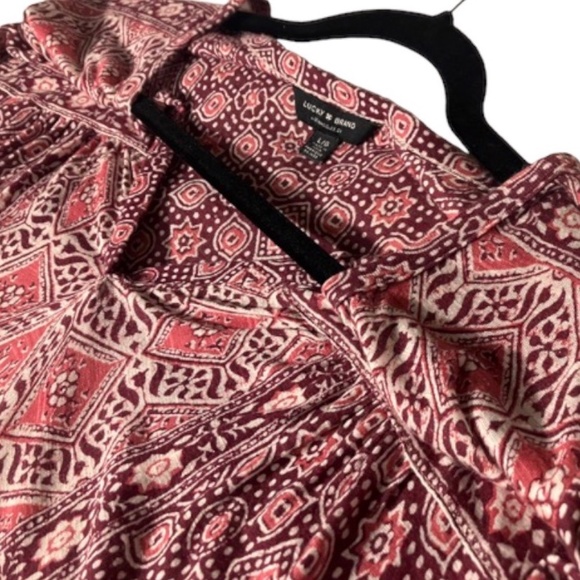Lucky Brand V-Neck Blouse Large - Picture 7 of 10